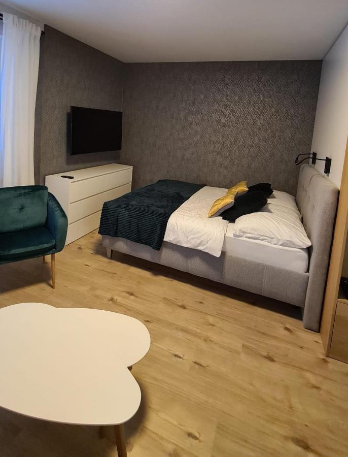 Apartman Hestia 5 ราเอตสเก เตปลิตเซ ภายนอก รูปภาพ